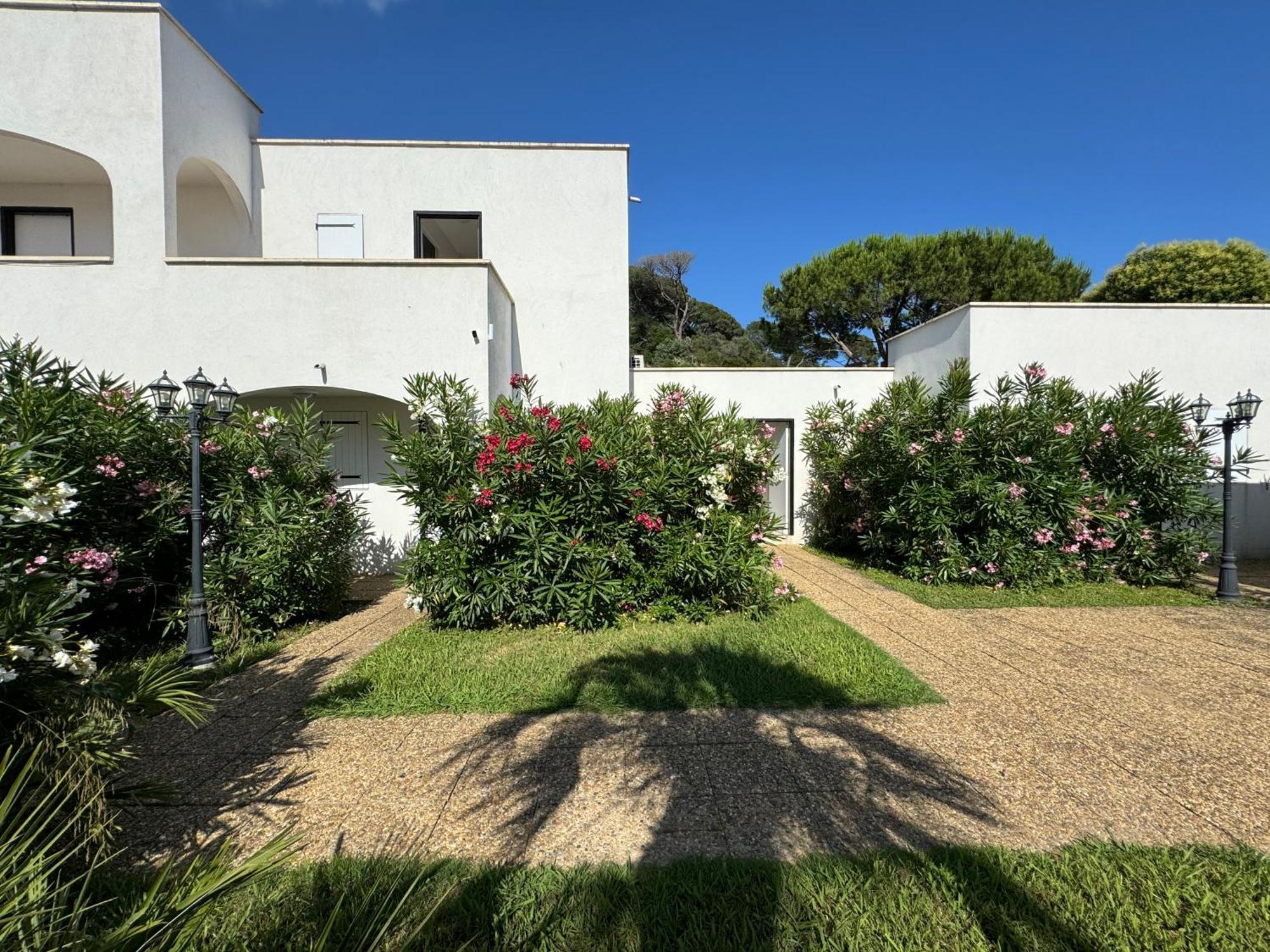 Beach Cannes Bungalows Le Cannet Dış mekan fotoğraf